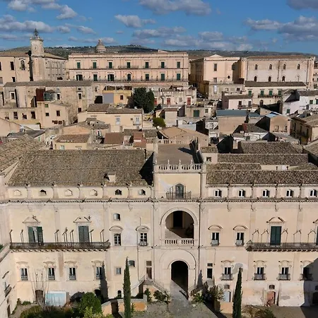 게스트하우스 Palazzo Trigona Dependance
