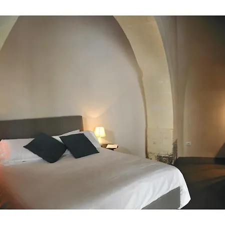 Palazzo Trigona Dependance 게스트하우스 3*
