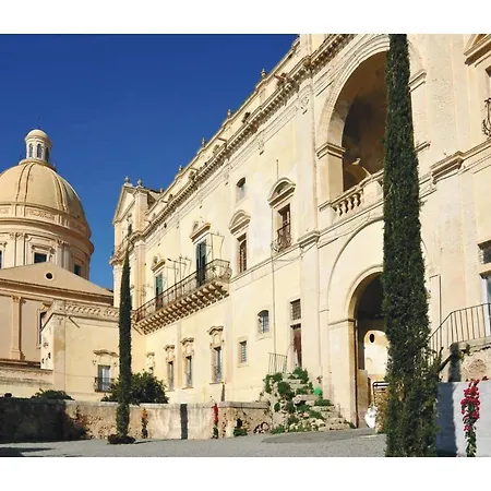 Palazzo Trigona Dependance